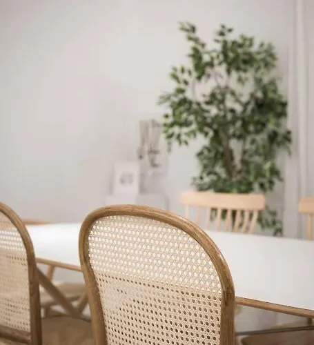 Split Level House In Hongdae Apartment