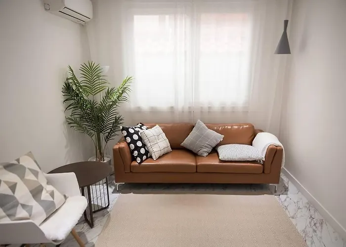 Split Level House In Hongdae Apartment